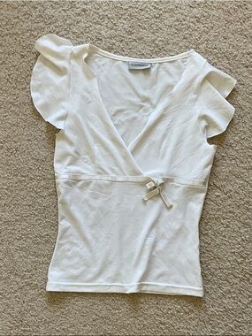 super cute clock house bow shirt